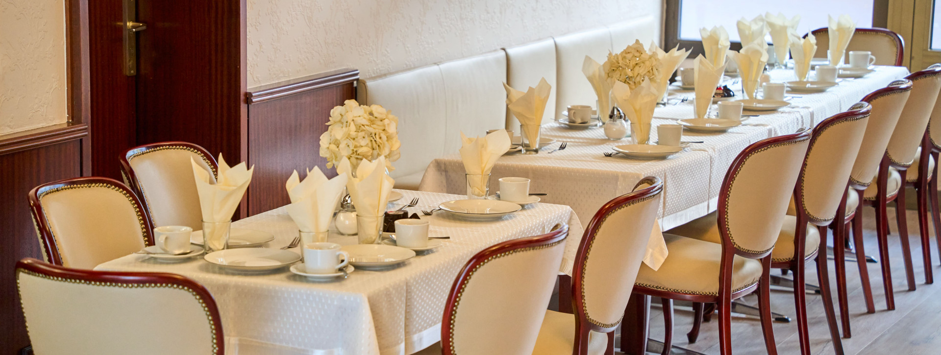Feiern im Café Schneider